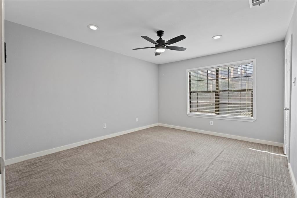 4371 Madera Rd #4 - Photo 5 of 23