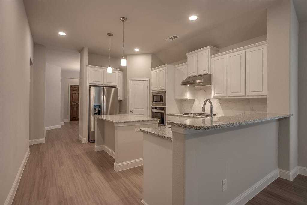 3101 Damsel Sauvage Ln - Photo 4 of 14