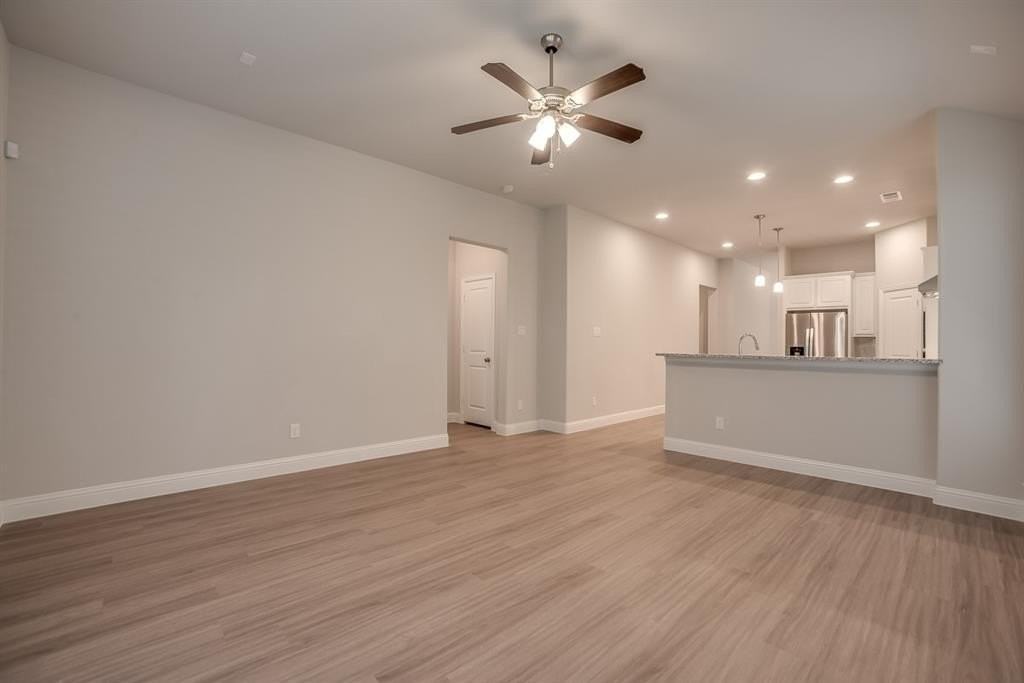 3101 Damsel Sauvage Ln - Photo 5 of 14