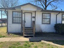 208 S Dallas St - Photo 1 of 1