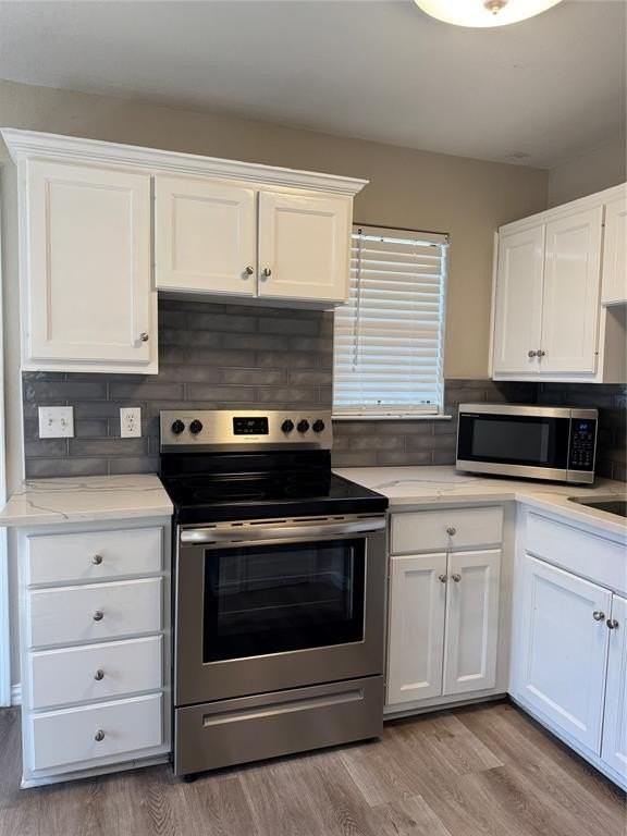 208 S Dallas St - Photo 7 of 16