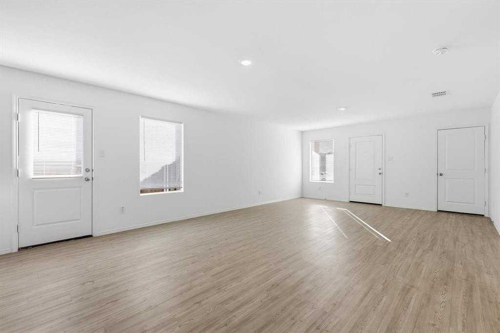 9012 Red Fox Trl - Photo 4 of 19