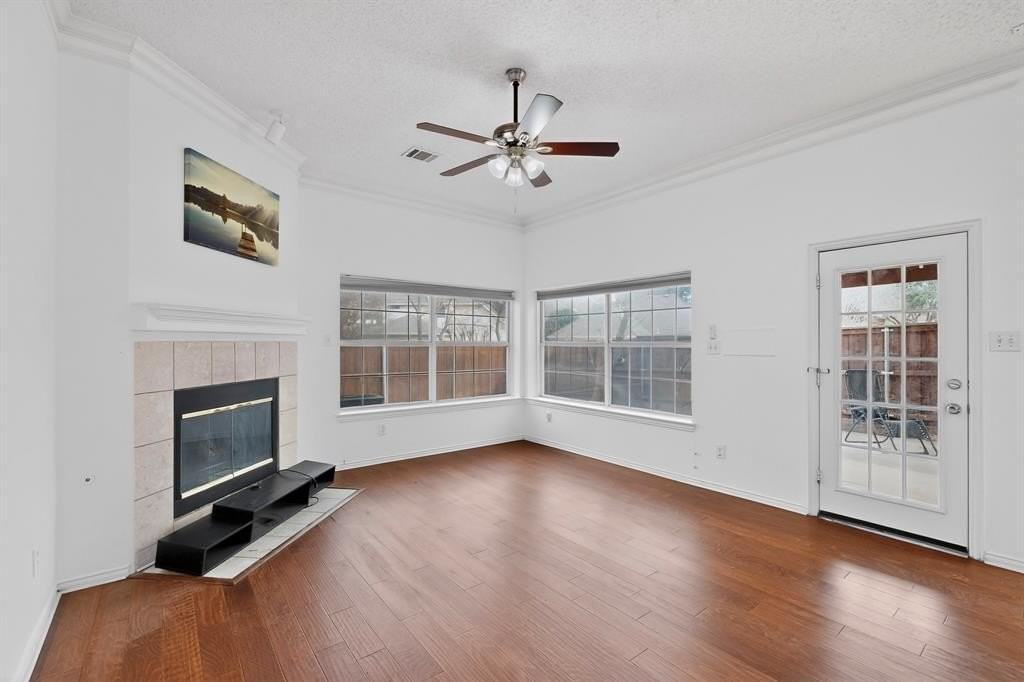 636 Allen Rd - Photo 2 of 40