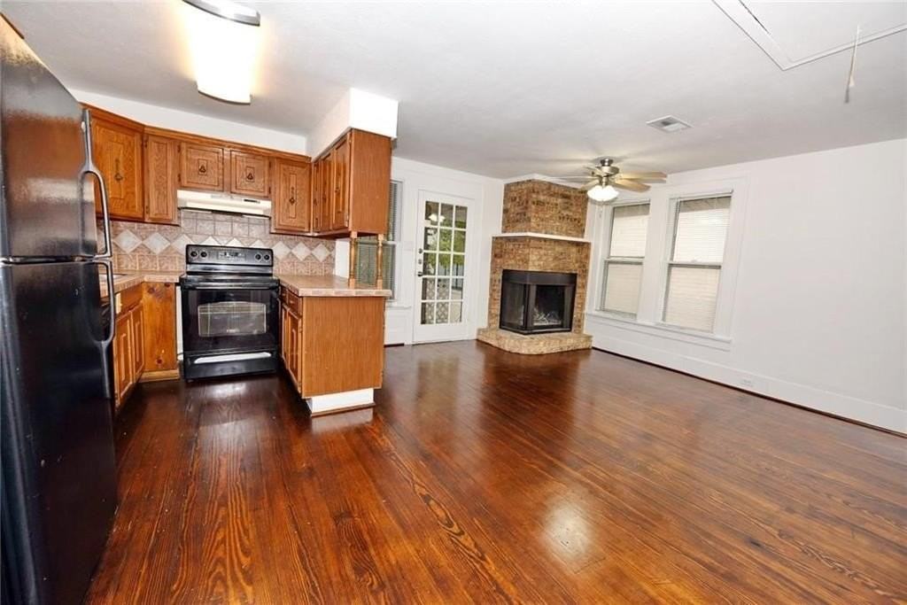 3516 Douglas Ave - Photo 3 of 28