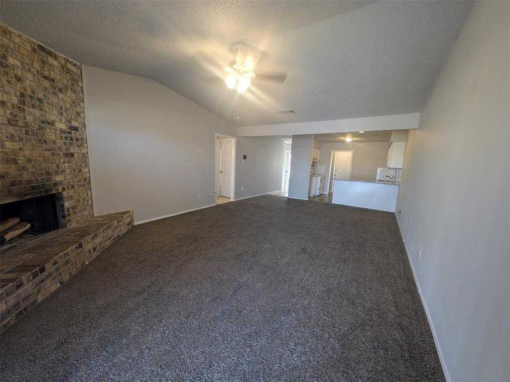 5316 Hastings Dr - Photo 3 of 10