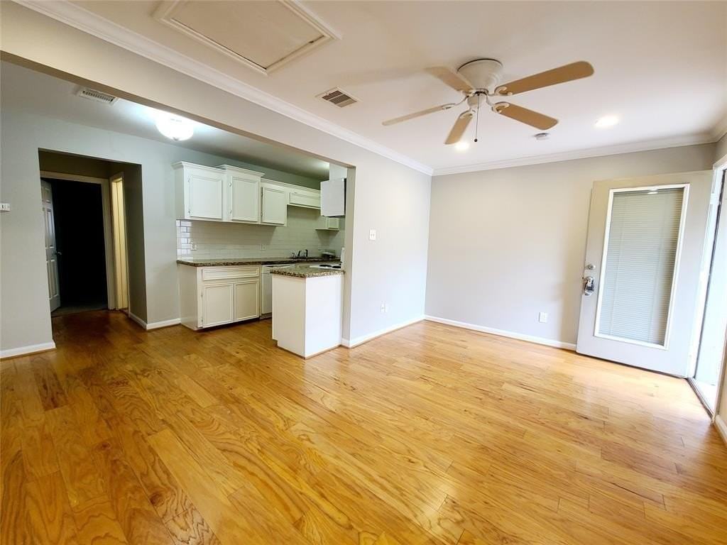 4931 Junius St #8 - Photo 2 of 17