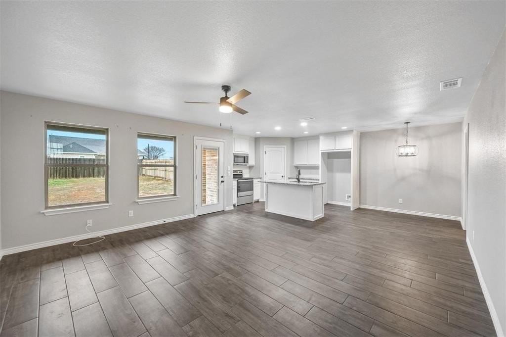 228 Saint Charles Dr #B - Photo 2 of 20