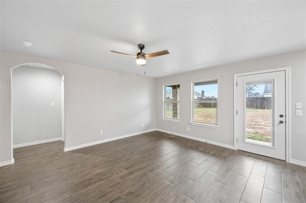 228 Saint Charles Dr #B - Photo 6 of 20