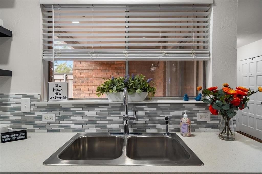 2808 Escada Dr #107 - Photo 5 of 29