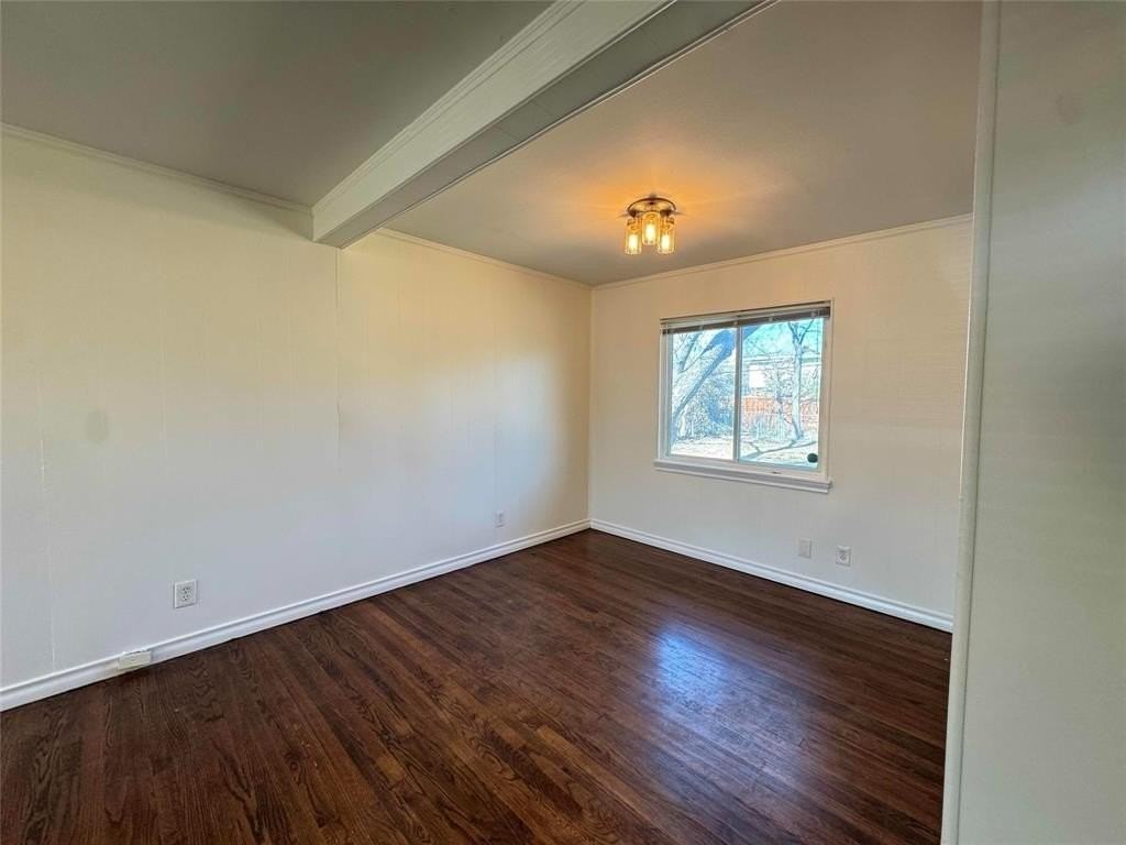 2715 Fenwick Dr - Photo 4 of 11