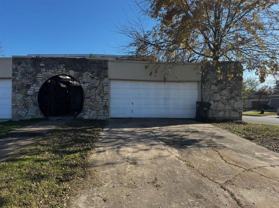 6329 Walraven Cir - Photo 1 of 1