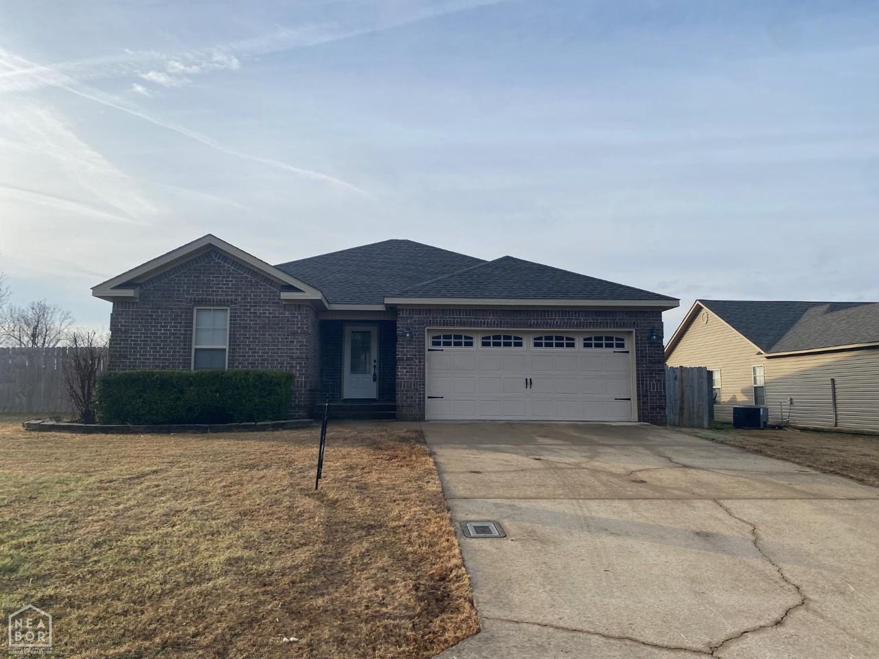 4737 Wildwood Ln