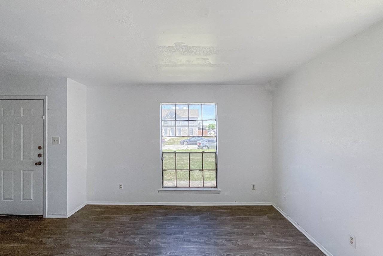 4506 Hunt Cir #A - Photo 6 of 14