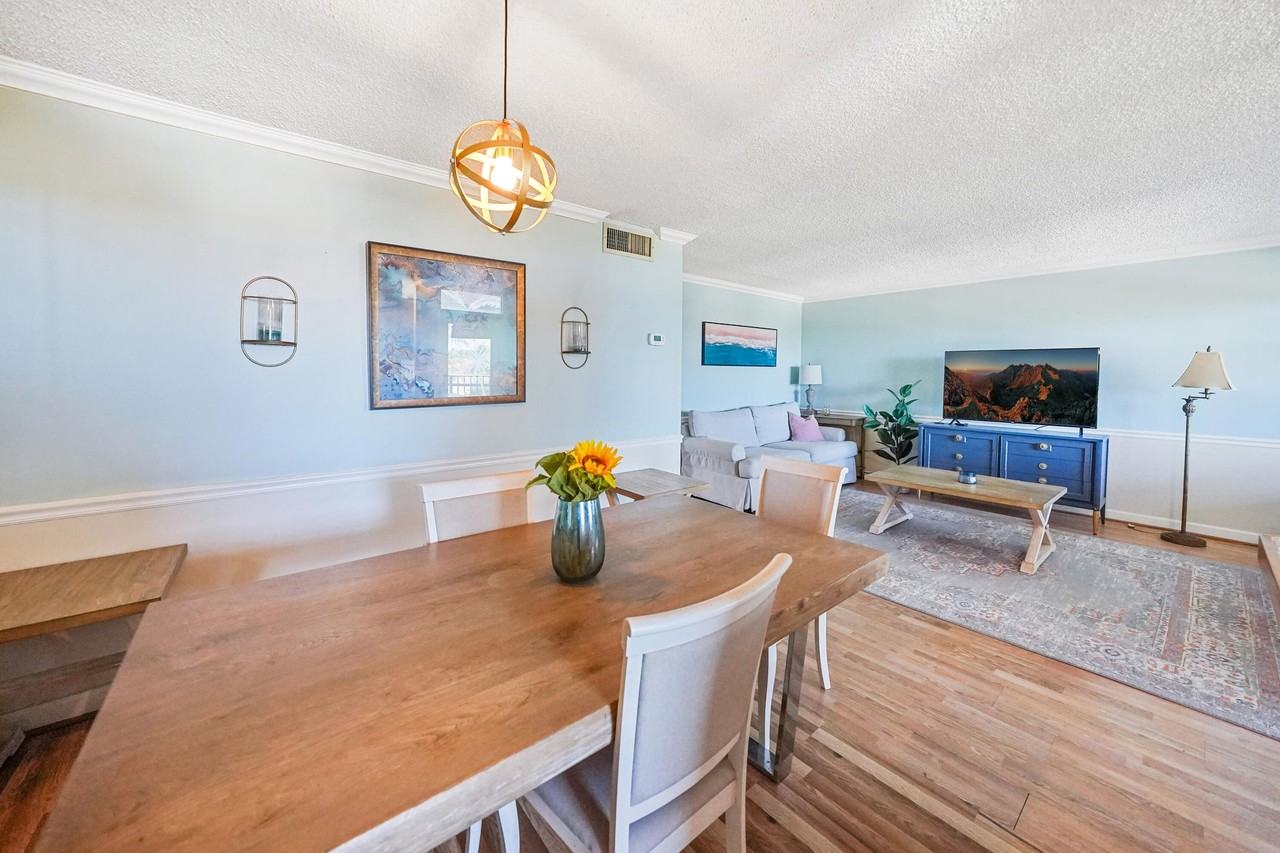109 Paradise Harbour Blvd - Photo 5 of 48