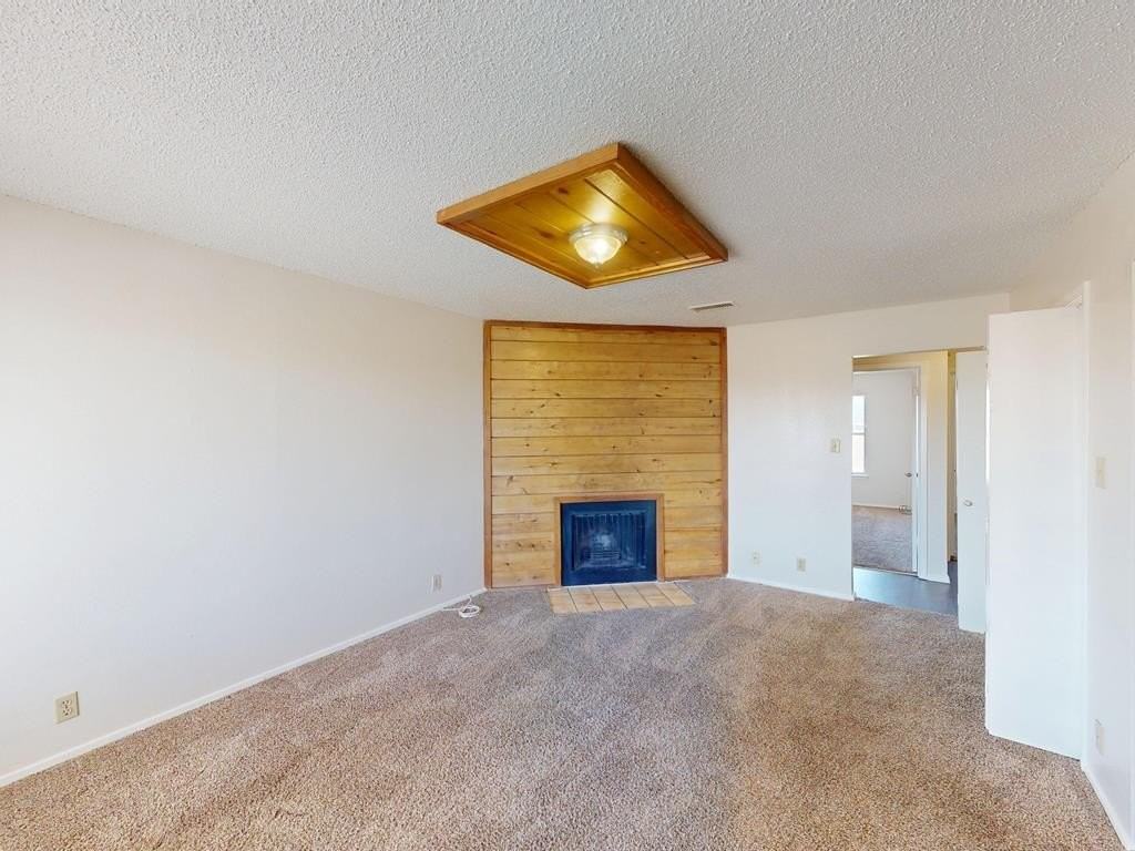 408 C SE 6th St unit: C #C - Photo 2 of 18