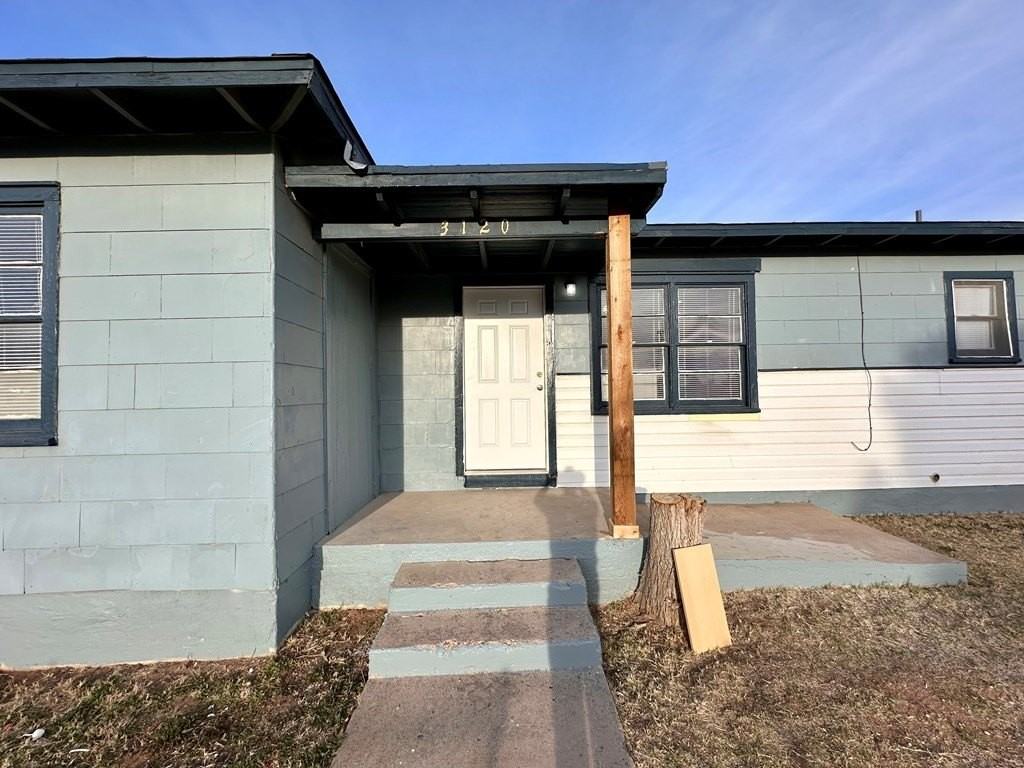 3120 Chestnut Ave - Photo 4 of 25