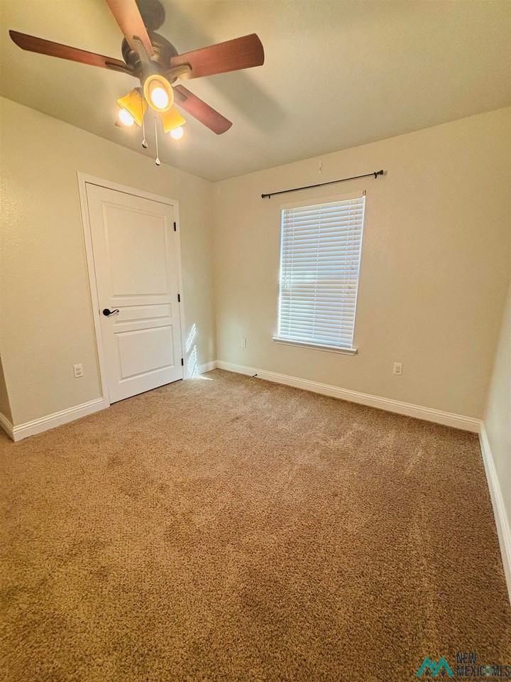 517 Almond Tree Ln - Photo 6 of 23