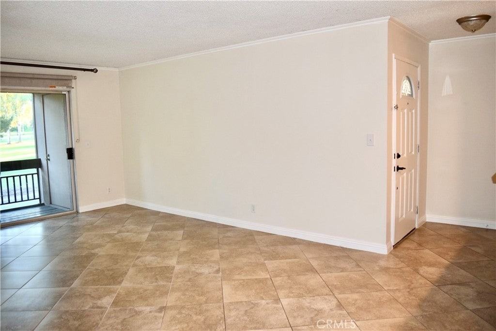 24525 Trevino Dr - Photo 4 of 40
