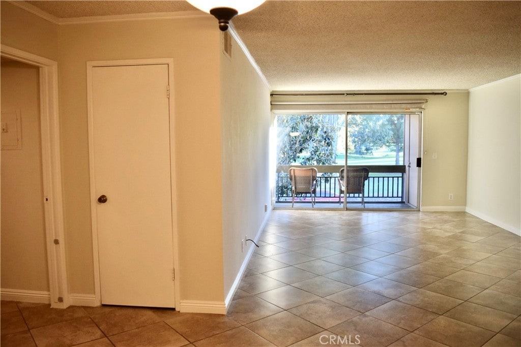 24525 Trevino Dr - Photo 5 of 40