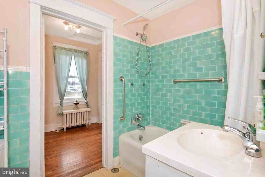 3728 Us Highway 1 - Photo 2 of 24