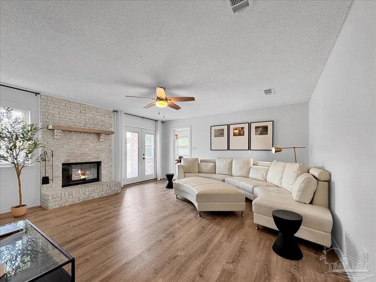 12148 Sage Ave - Photo 3 of 21