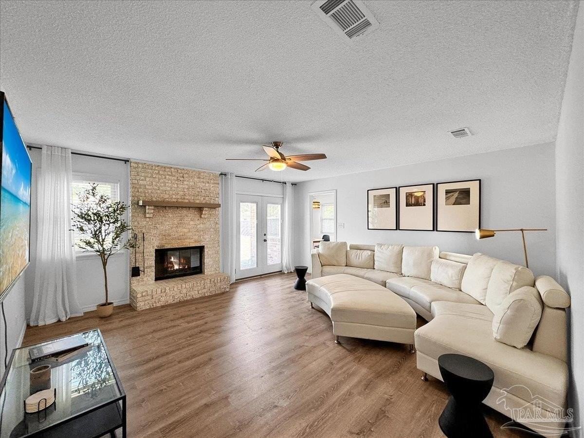 12148 Sage Ave - Photo 4 of 21