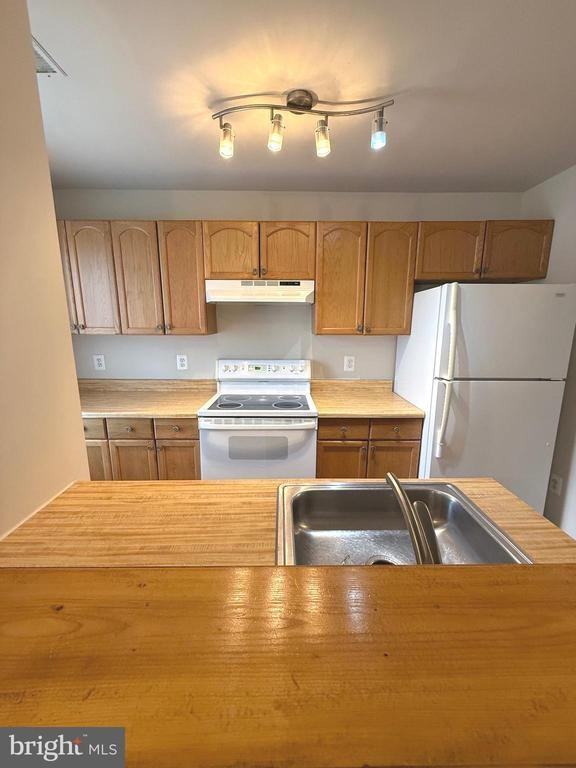 103 Wind Ridge Dr - Photo 6 of 11