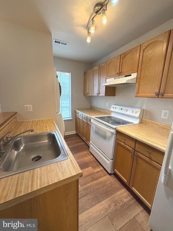 103 Wind Ridge Dr - Photo 7 of 11