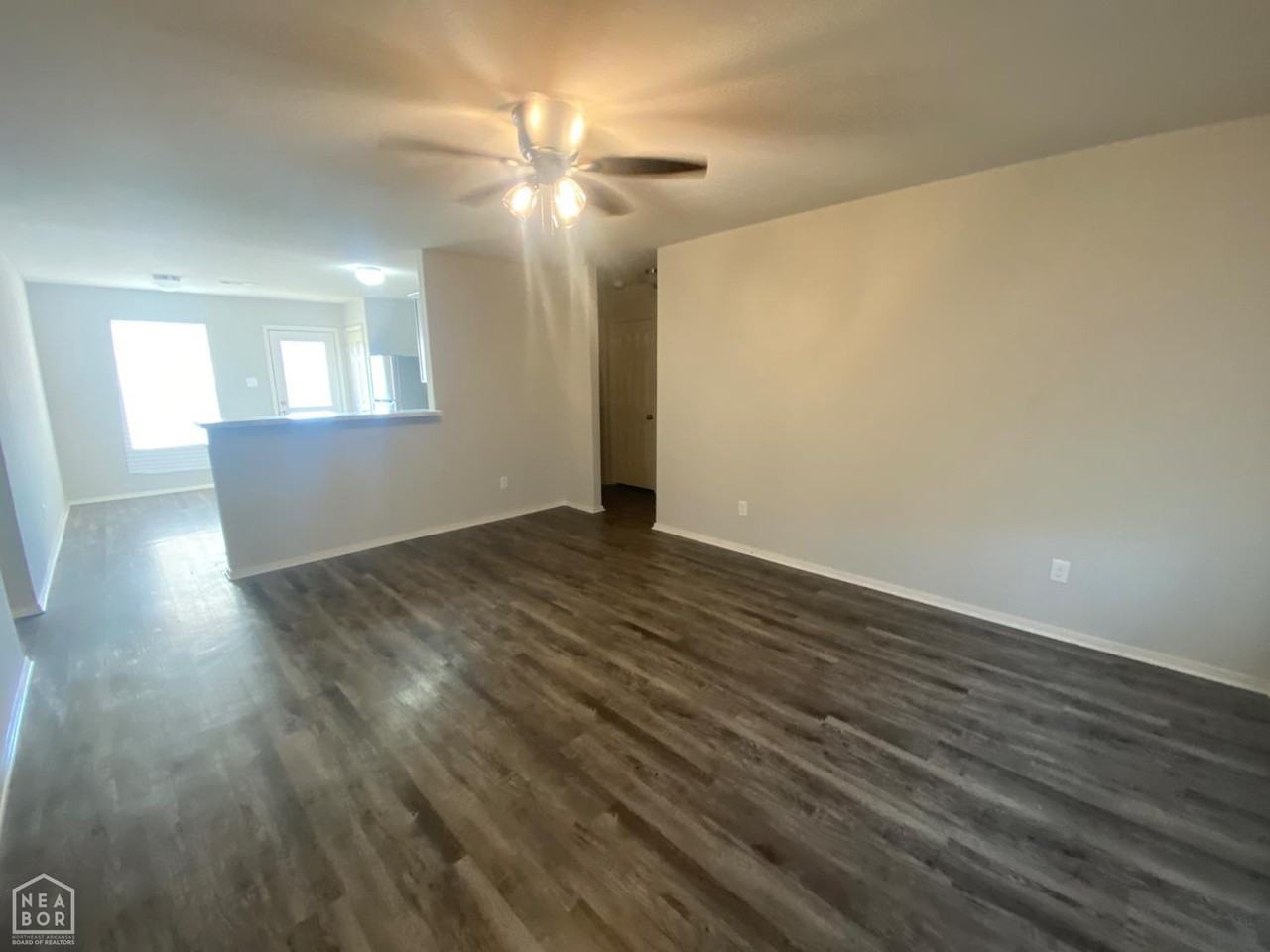 309 Harper Dr - Photo 2 of 11