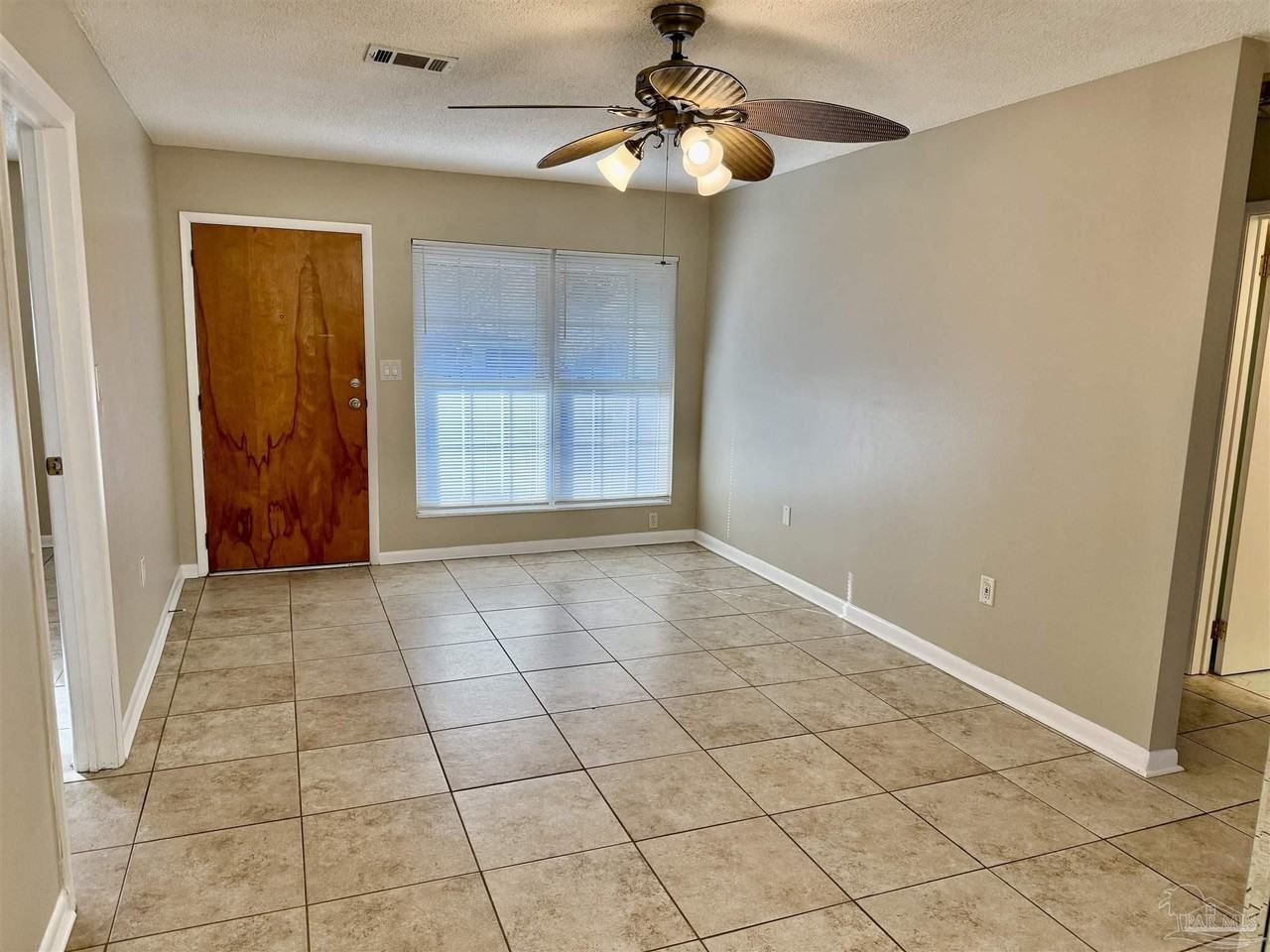 540 El Matador Trl - Photo 4 of 19