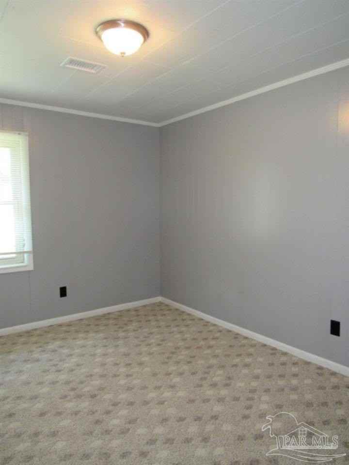 6112 Highway 95a N - Photo 3 of 12