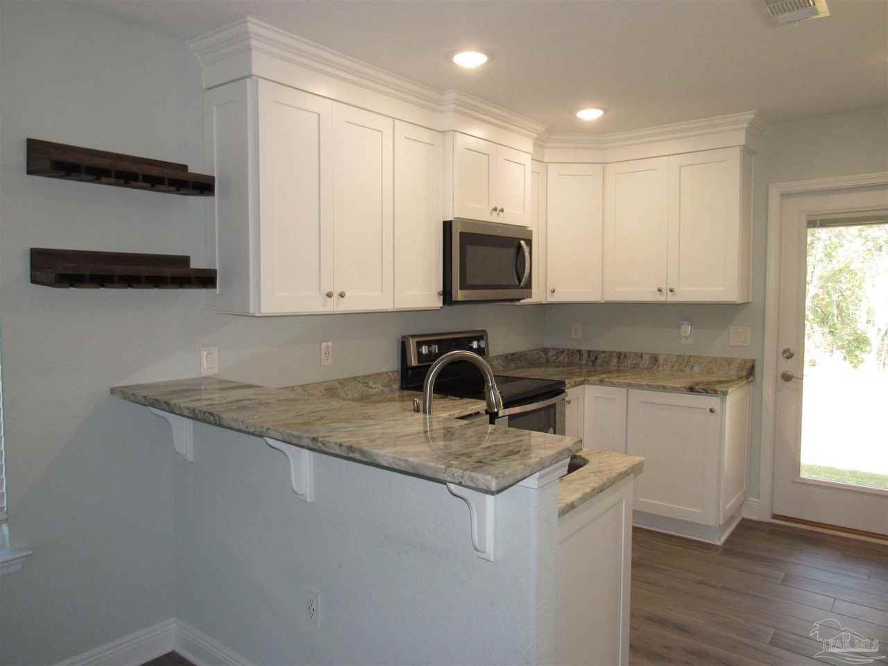 3168 Damon Dr - Photo 6 of 15