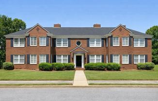 1111 N Madison St - Photo 1 of 1