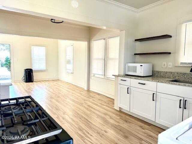 503 3rd St - Photo 6 of 15