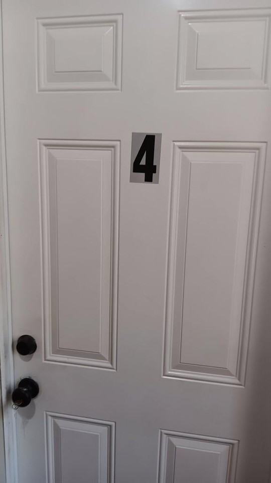 1110 Rawson Dr - Photo 3 of 16