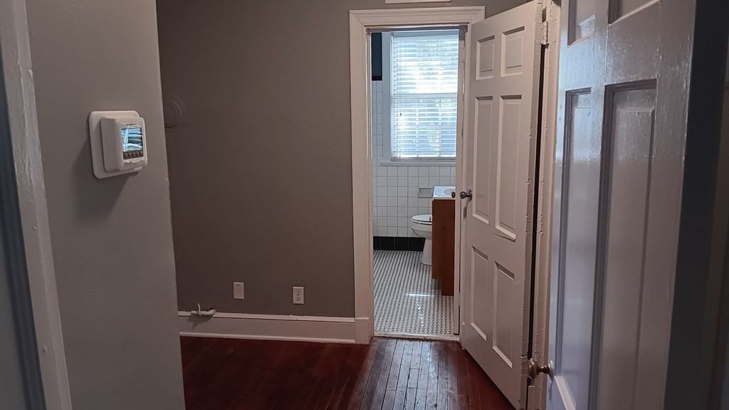 1110 Rawson Dr - Photo 6 of 16