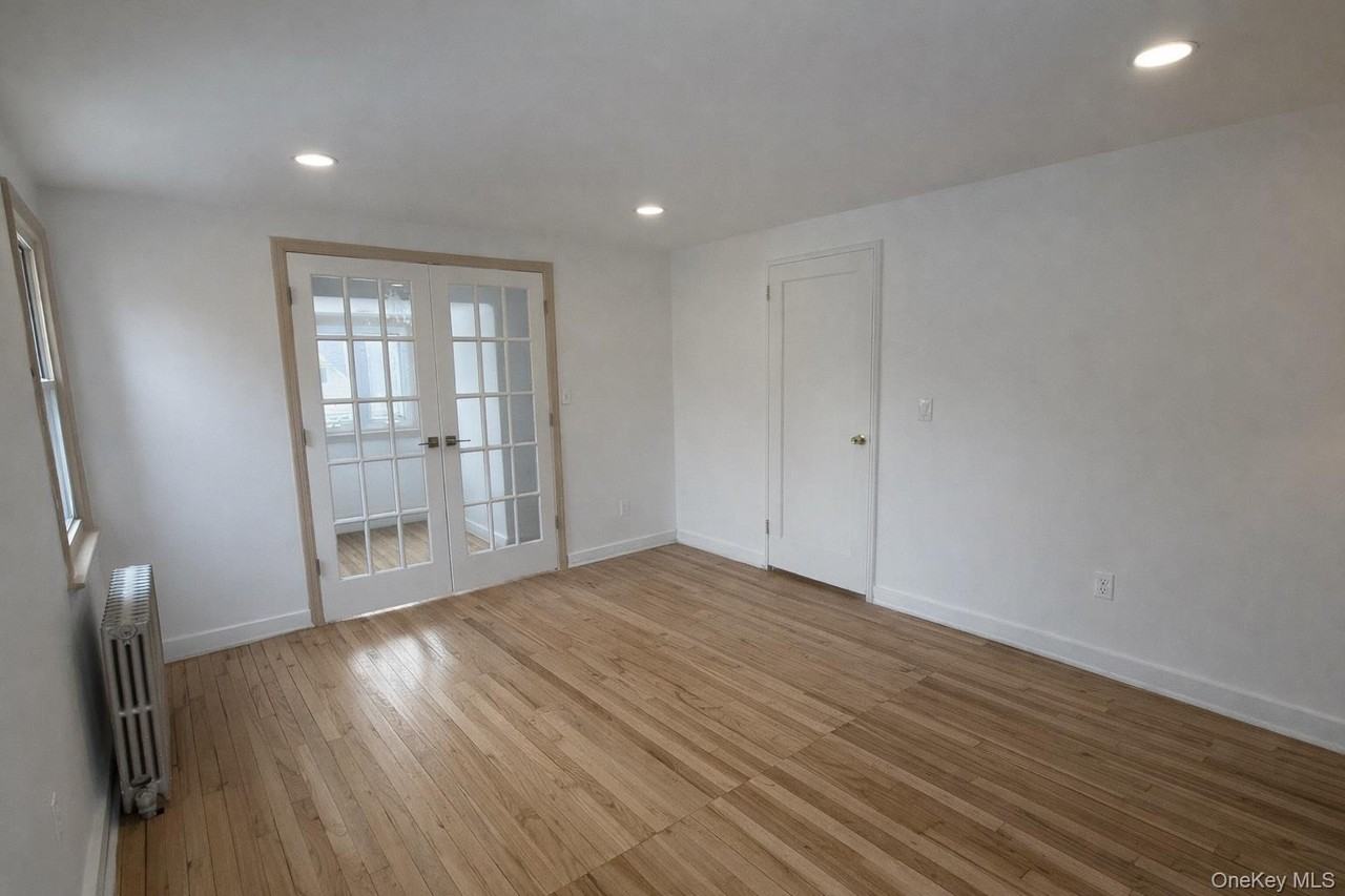 1711 William St - Photo 5 of 7