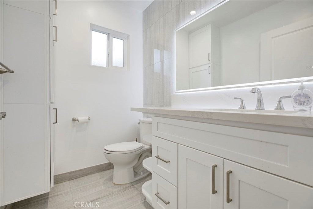 15115 Covello St - Photo 6 of 22