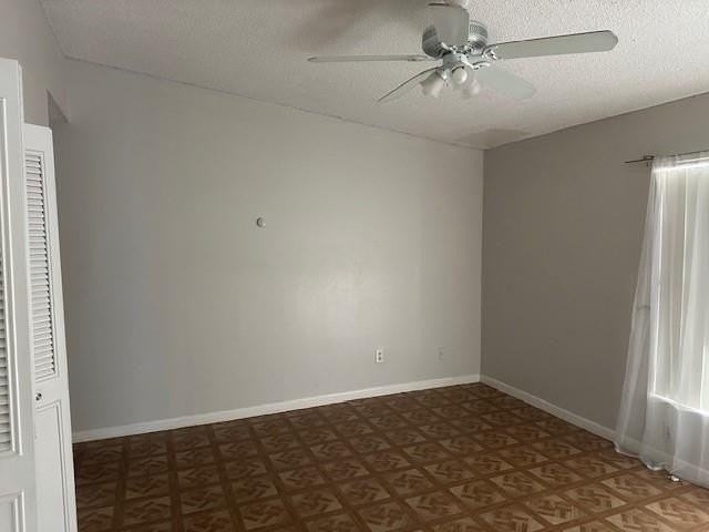 3400 E Meadows Cir - Photo 6 of 12