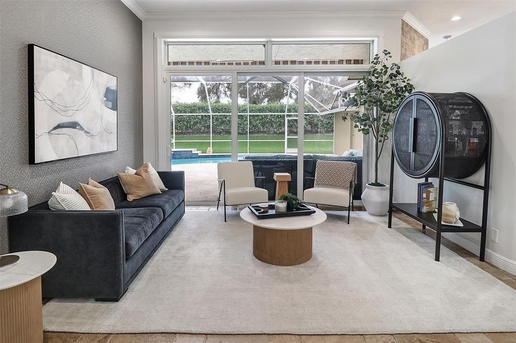 6430 Nw 98th Ln - Photo 2 of 50