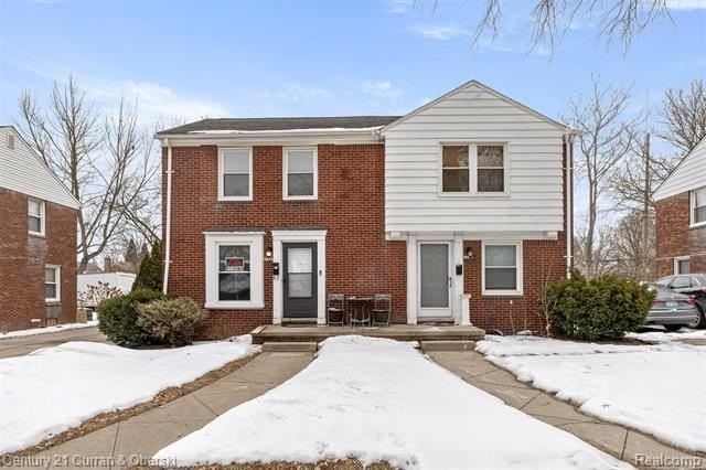 18235 Outer Dr - Photo 2 of 18