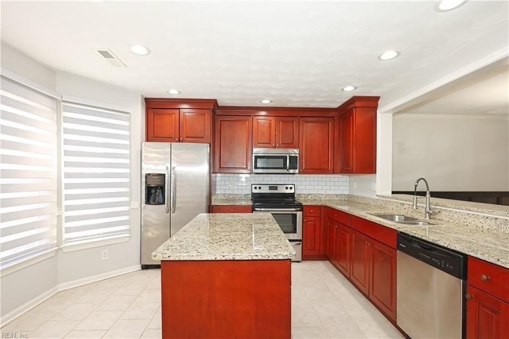 4802 Oldwick Ct - Photo 4 of 22