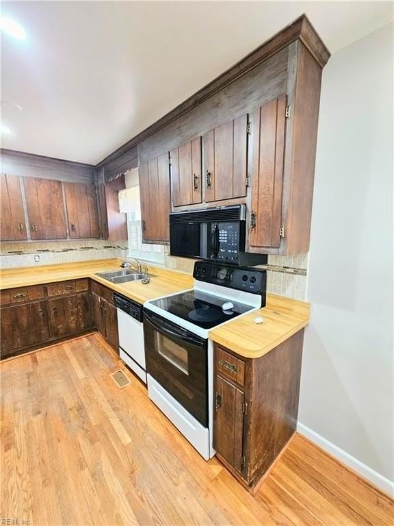 4405 Greendell Rd - Photo 7 of 24