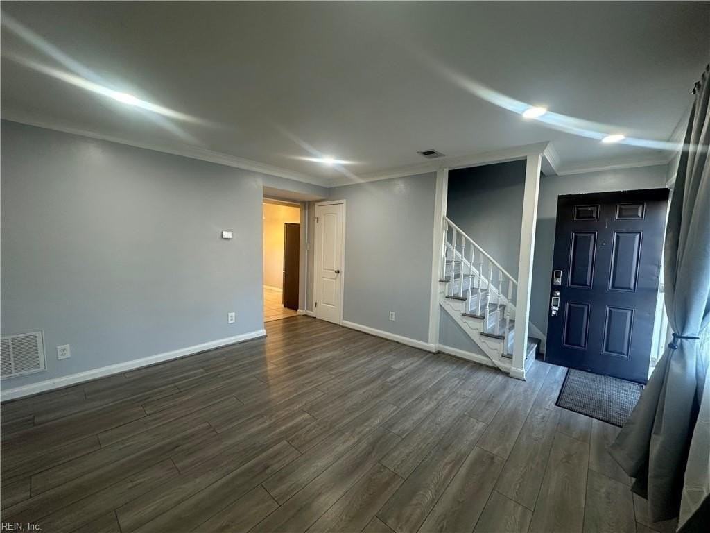 1273 Green Cedar Ln - Photo 3 of 19