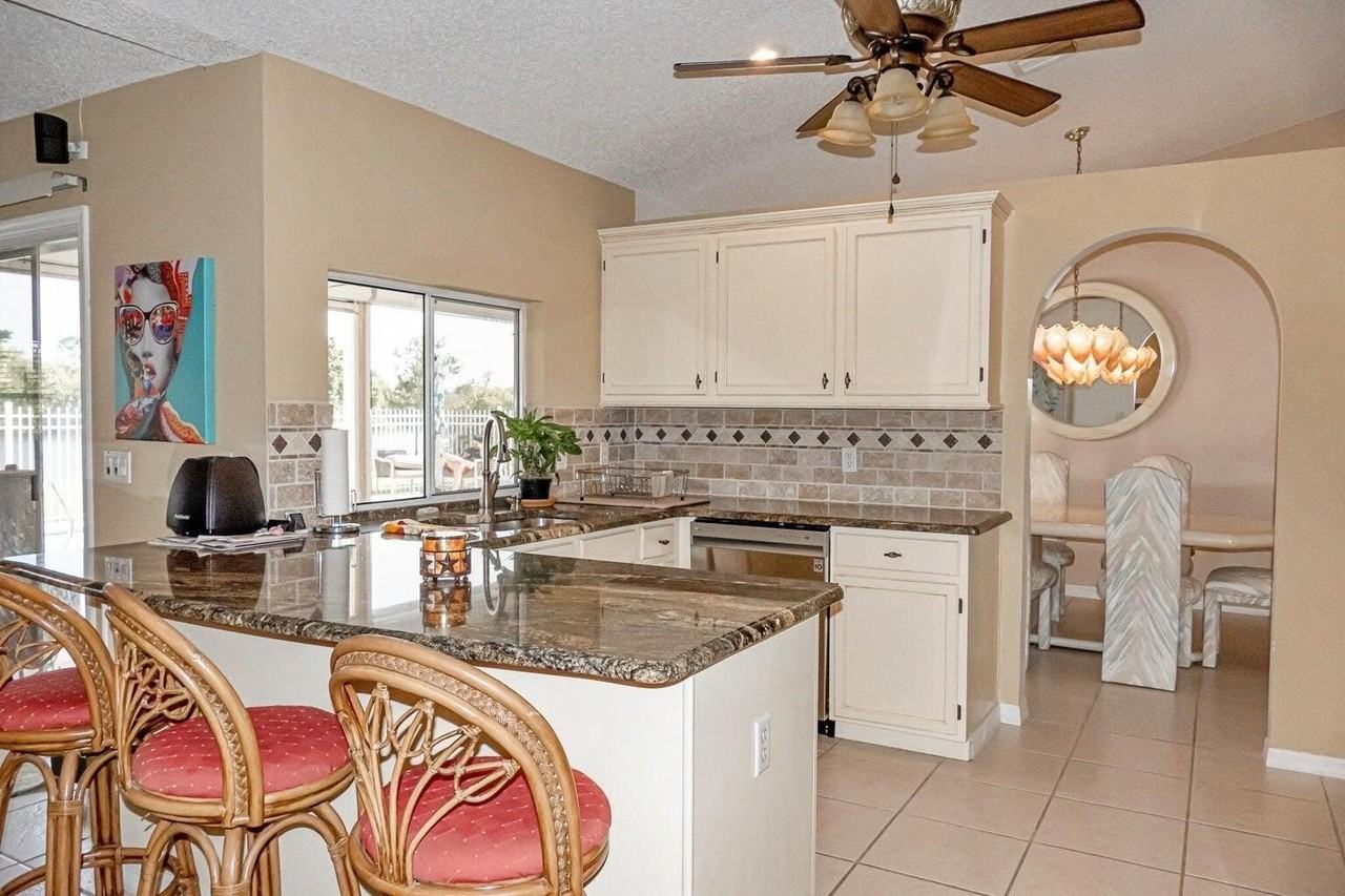 1507 Se Westmoreland Blvd - Photo 3 of 14