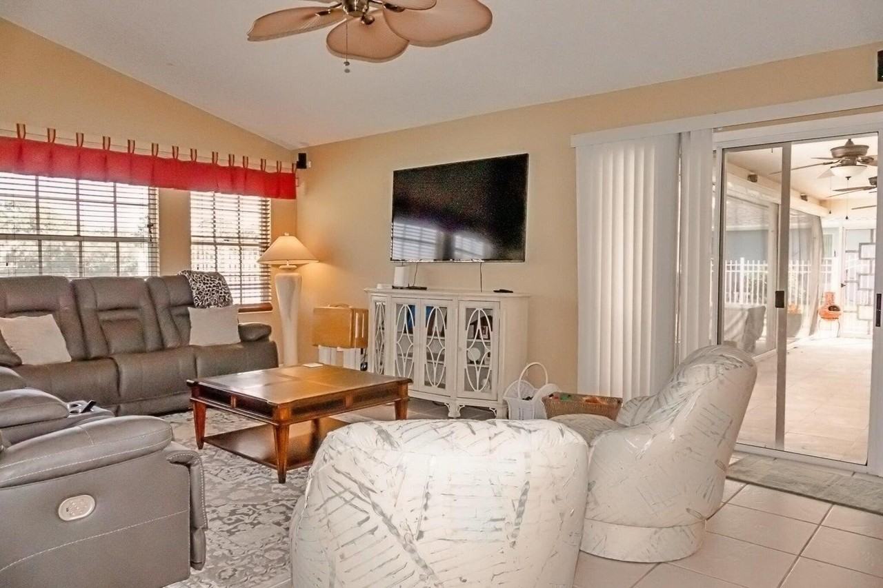 1507 Se Westmoreland Blvd - Photo 4 of 14