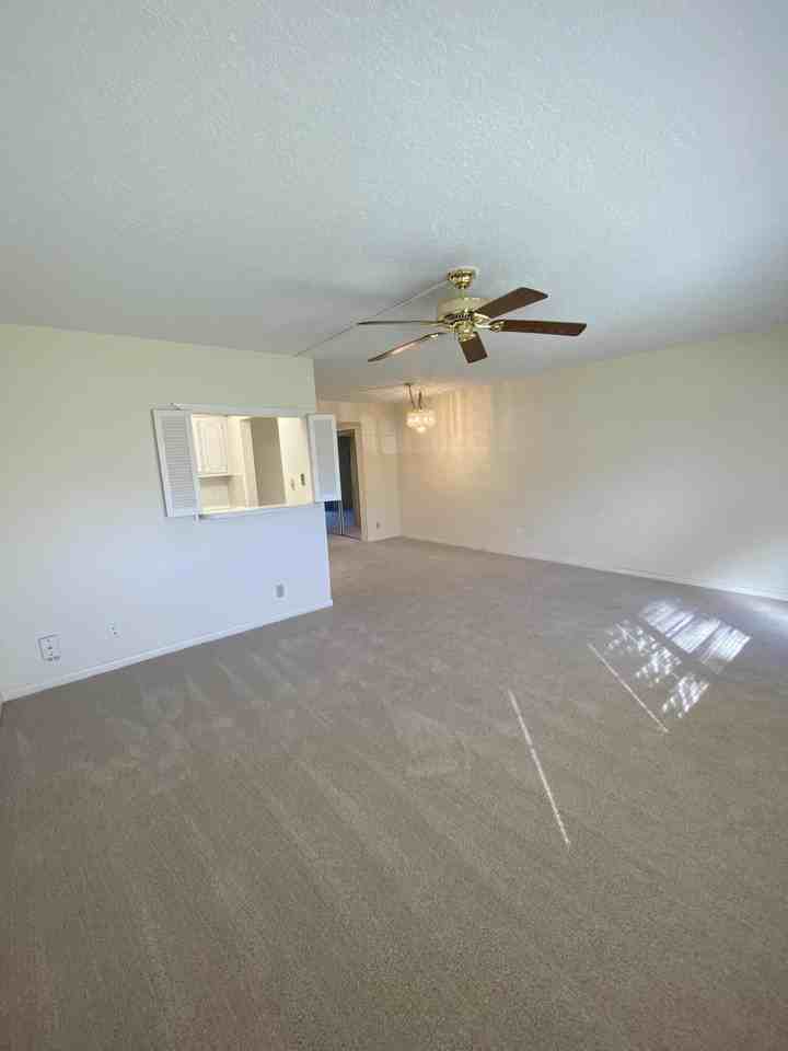 Fanshaw Dr #429 - Photo 6 of 19