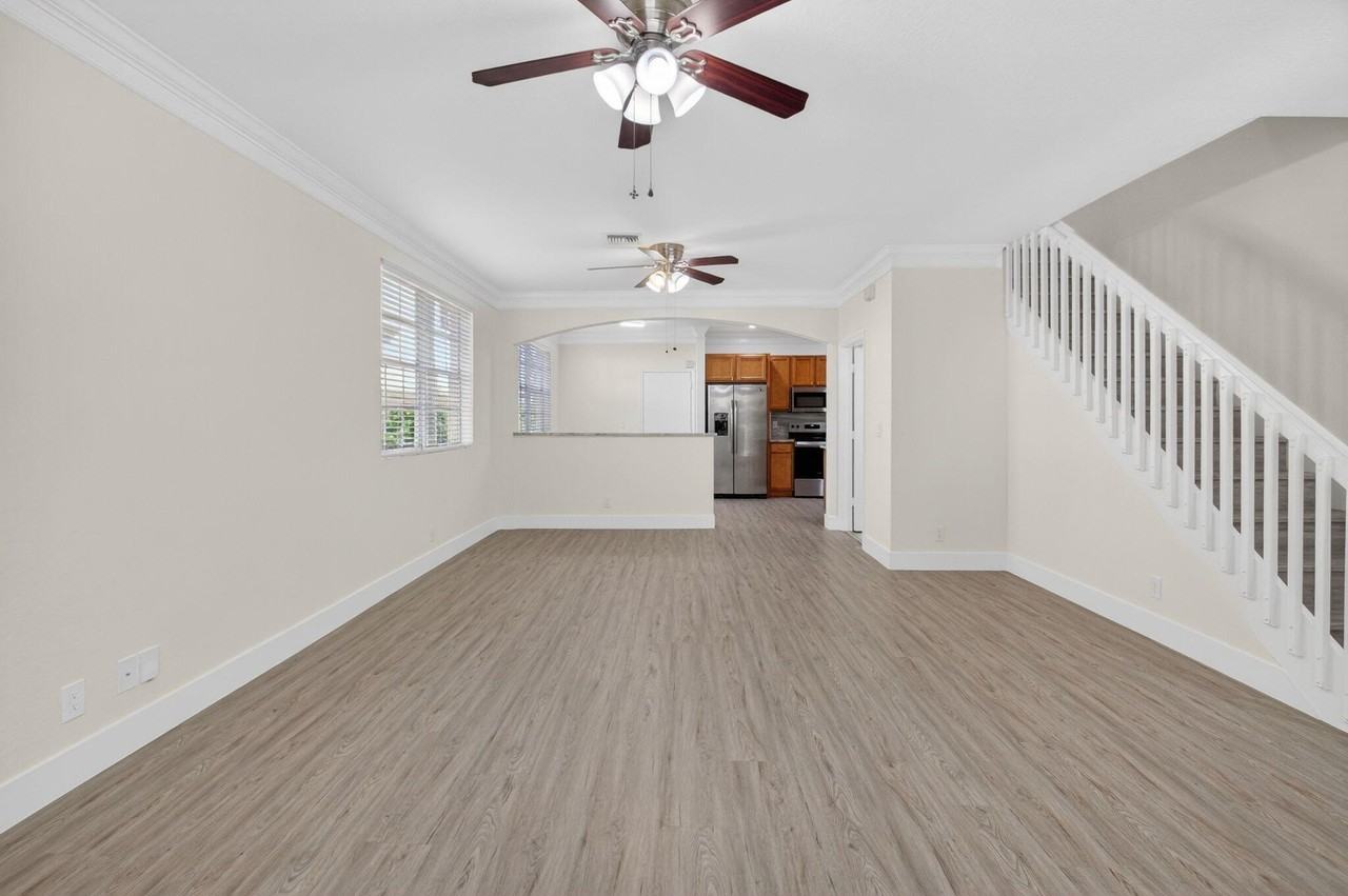 4801 N Wickham Cir #C - Photo 7 of 50