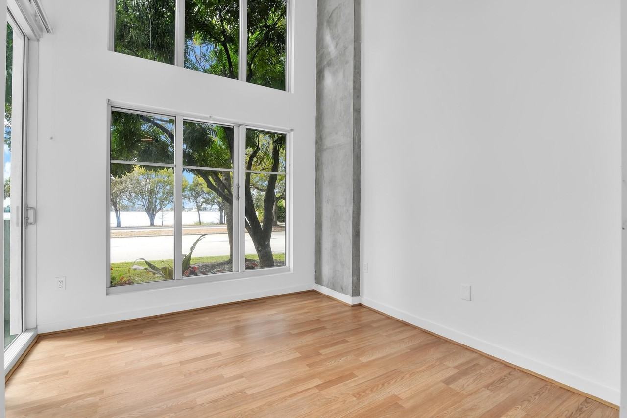 300 S Australian Ave #125 - Photo 3 of 49