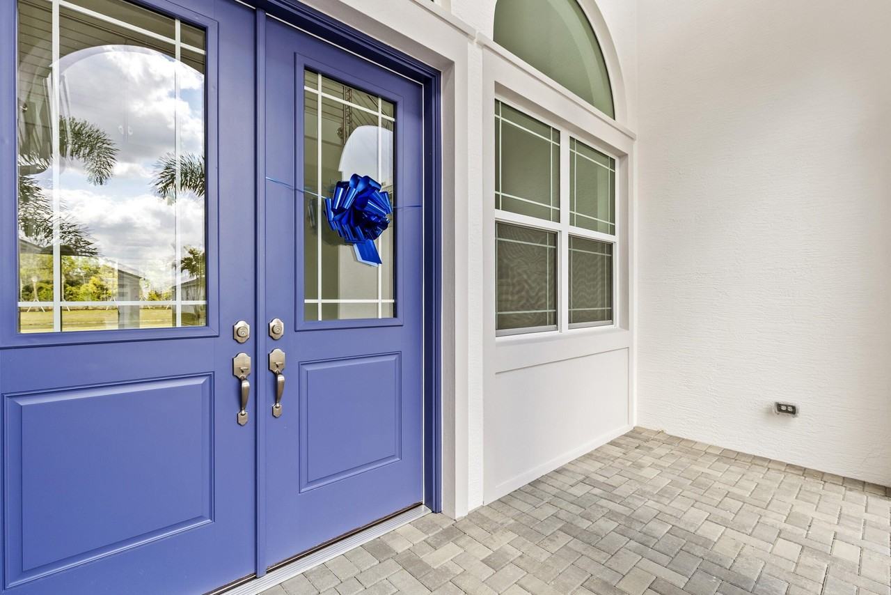 15054 Wildwood Cir - Photo 6 of 50